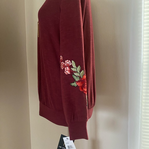 I.N. Studio Maroon Top with Gold Necklace - Picture 3 of 12